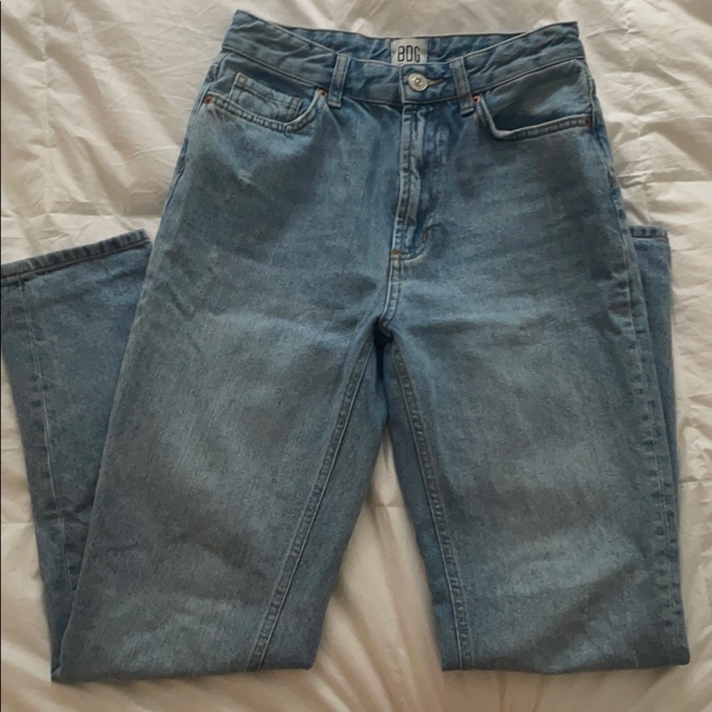 BDG mom jeans size 26